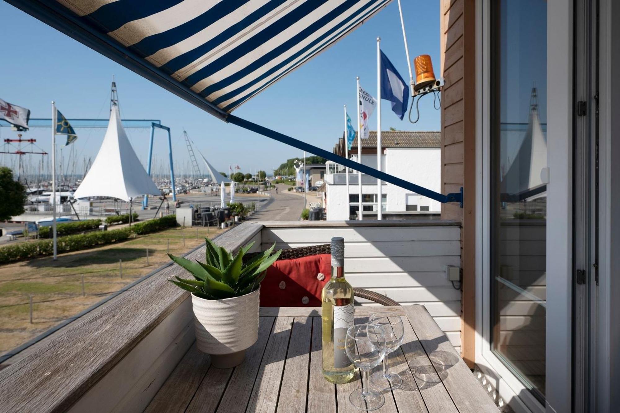 Yachthafen 6 Steuerbord Lejlighed Grömitz Eksteriør billede
